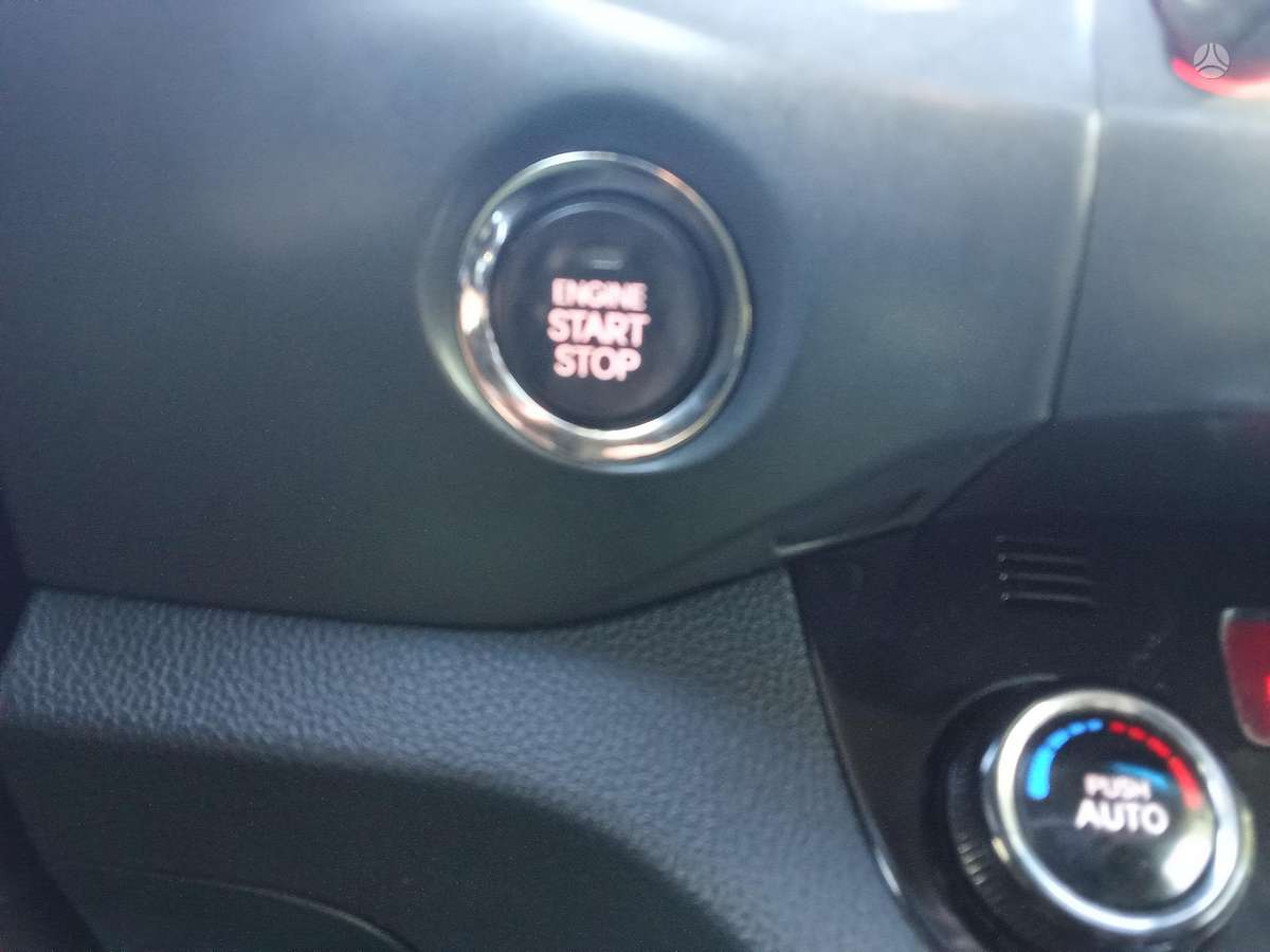 Kia Sportage 2012 — photo 34