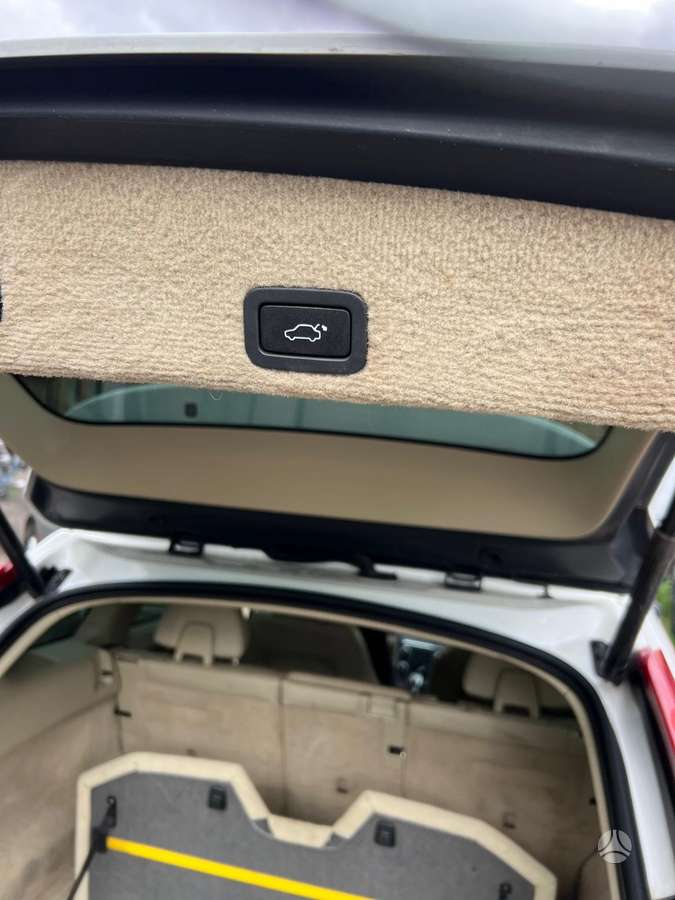 Volvo XC60 2015 — фото 21