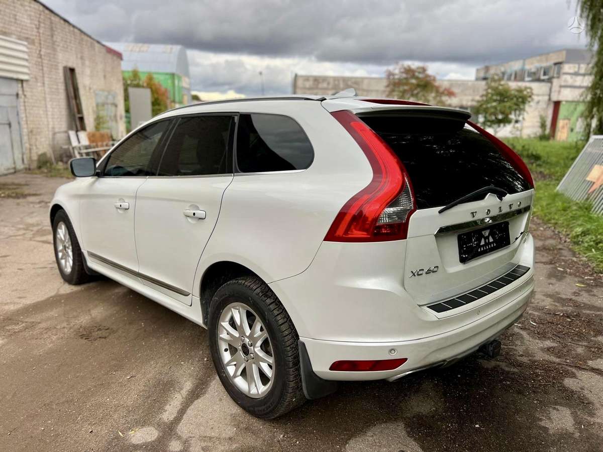 Volvo XC60 2015 — фото 6
