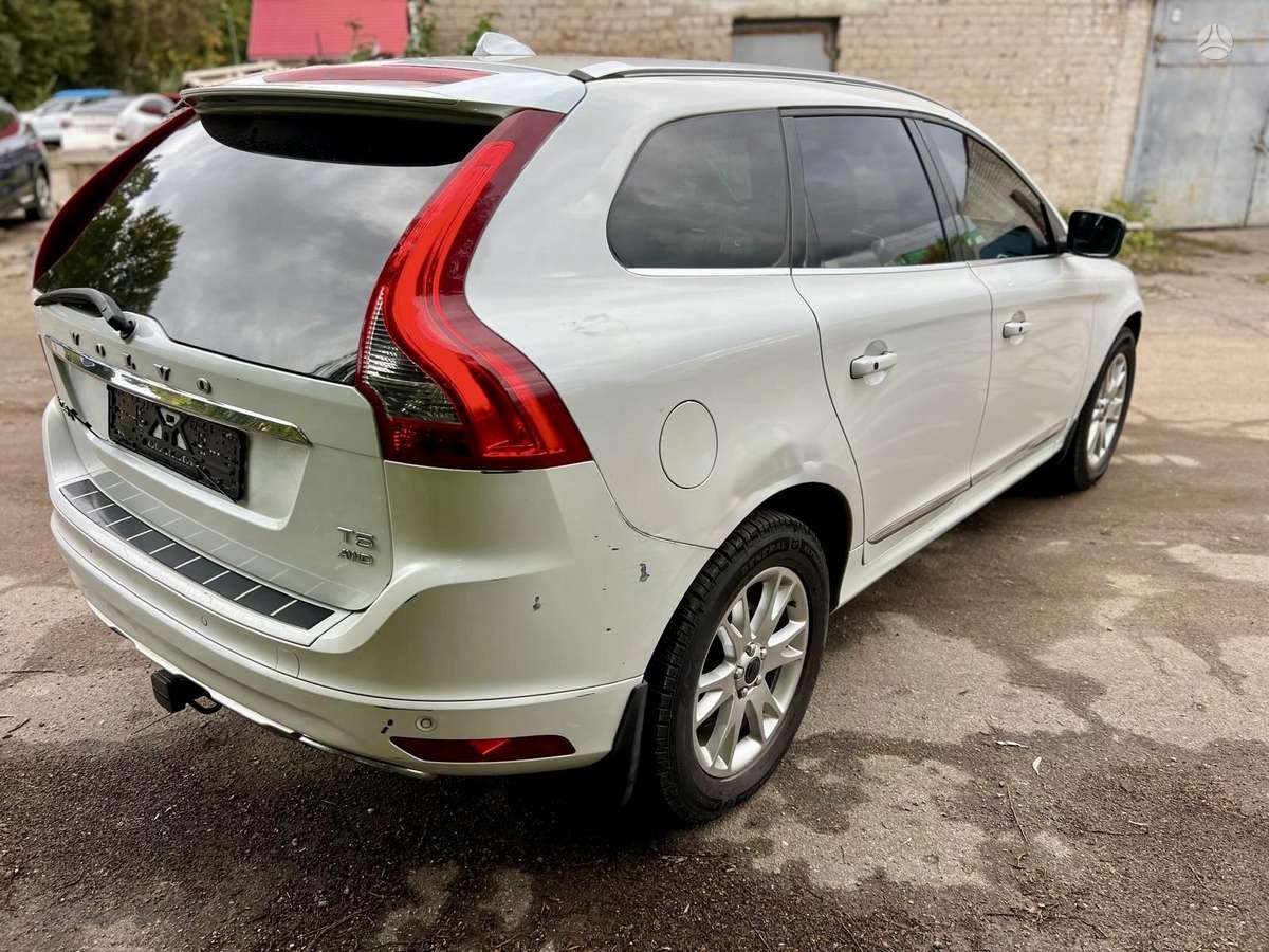 Volvo XC60 2015 — фото 7