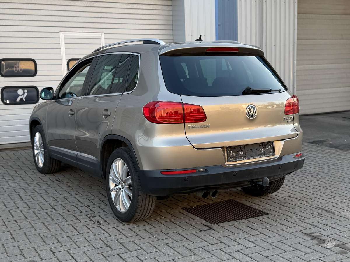 Volkswagen Tiguan 2012 — engine 1968 cm³, 140 HP (103kW)