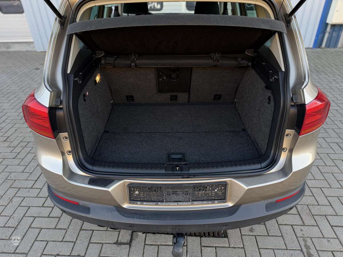 Volkswagen Tiguan 2012 — photo 7
