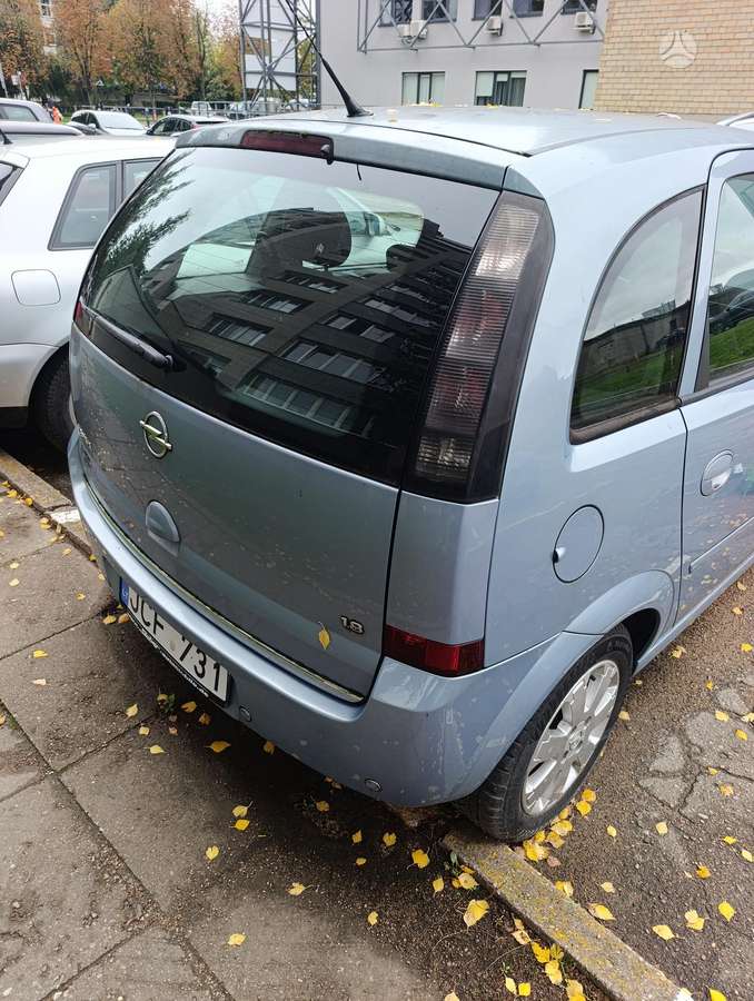 Opel Meriva 2007 — вигляд ззаду