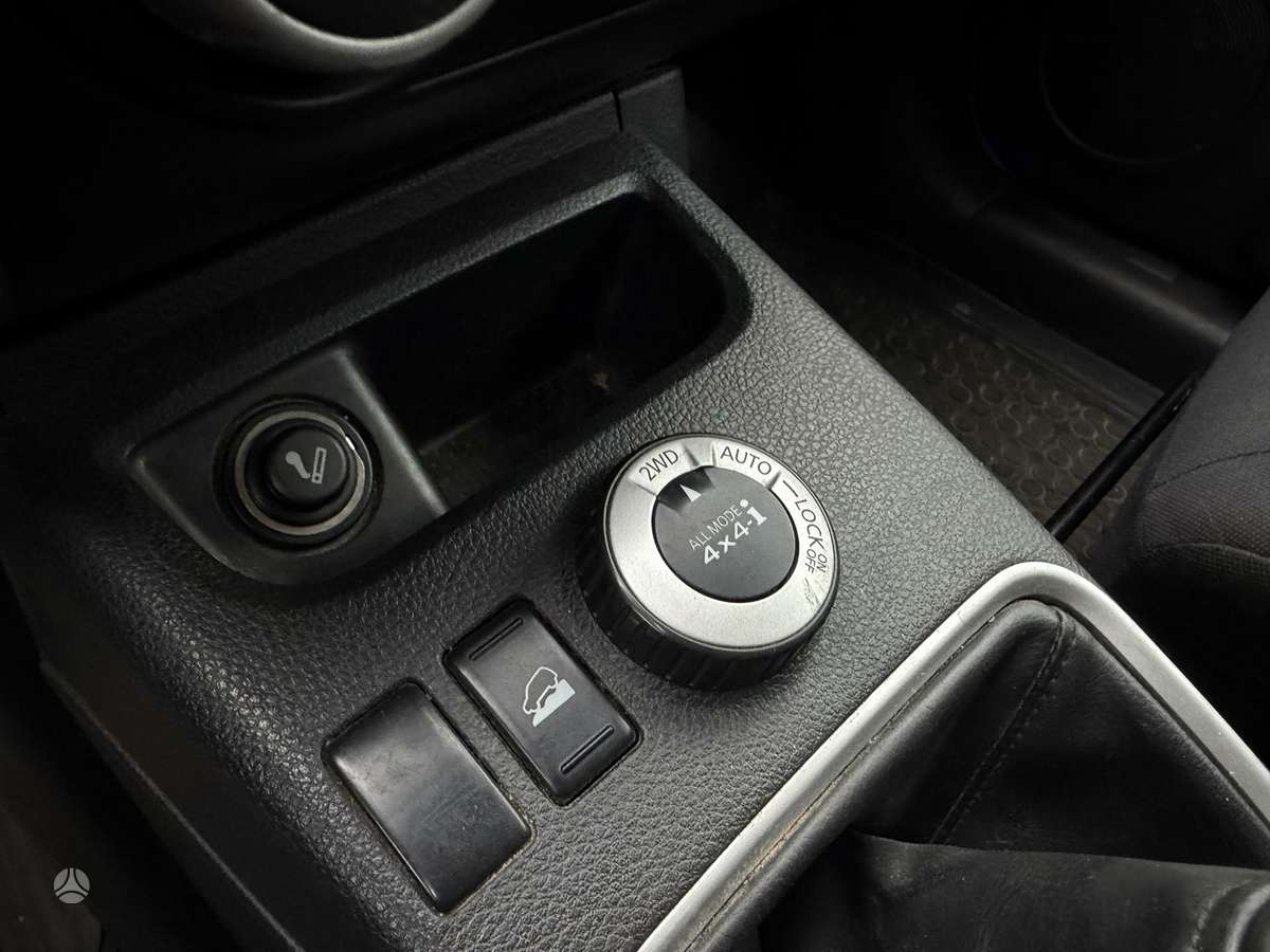 Nissan X-Trail 2008 — photo 13