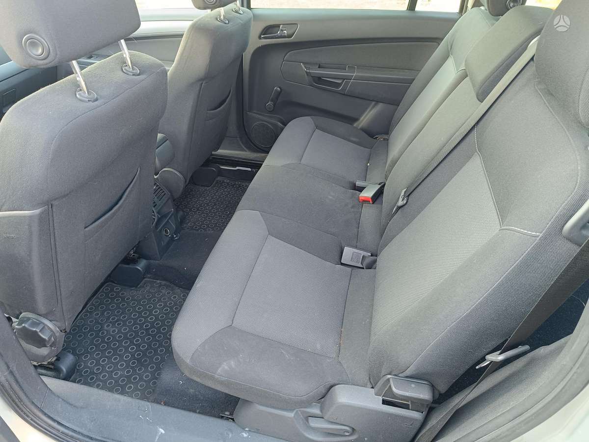 Opel Zafira 2007 — photo 6