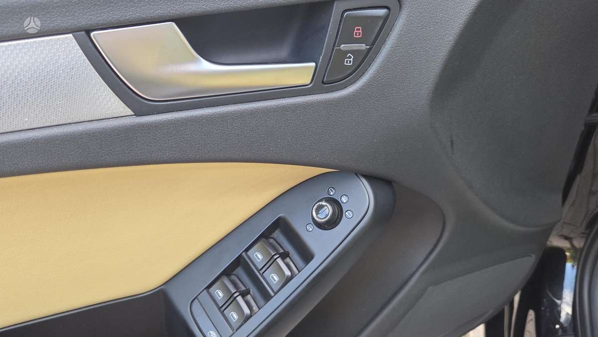 Audi A4 2008 — photo 6
