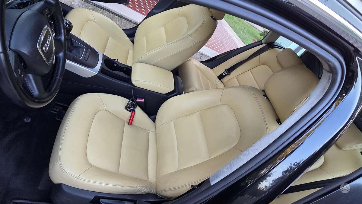 Audi A4 2008 — photo 7
