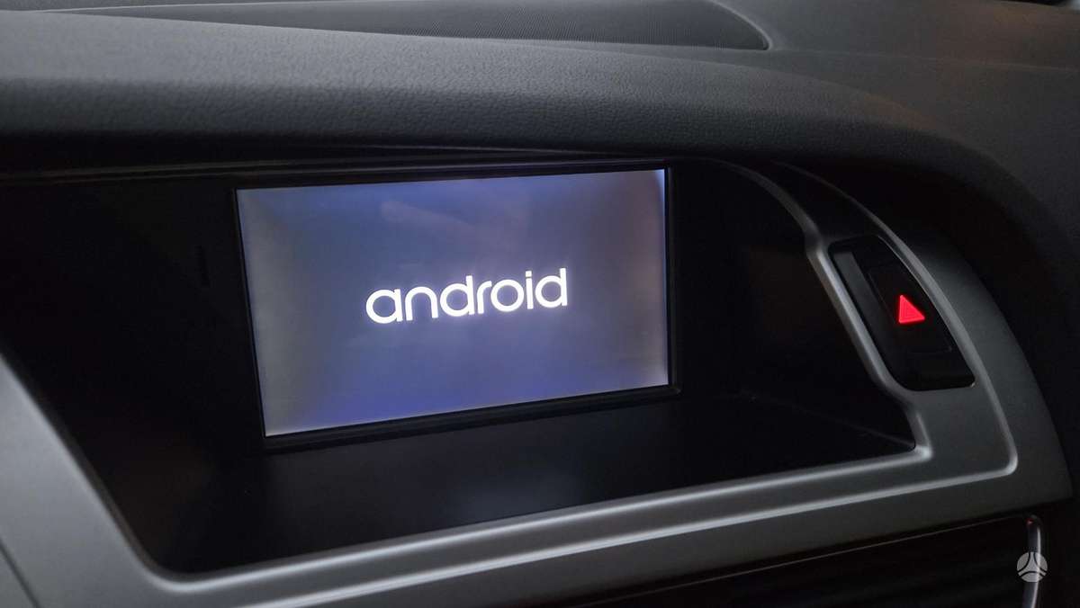 Audi A4 2008 — photo 9