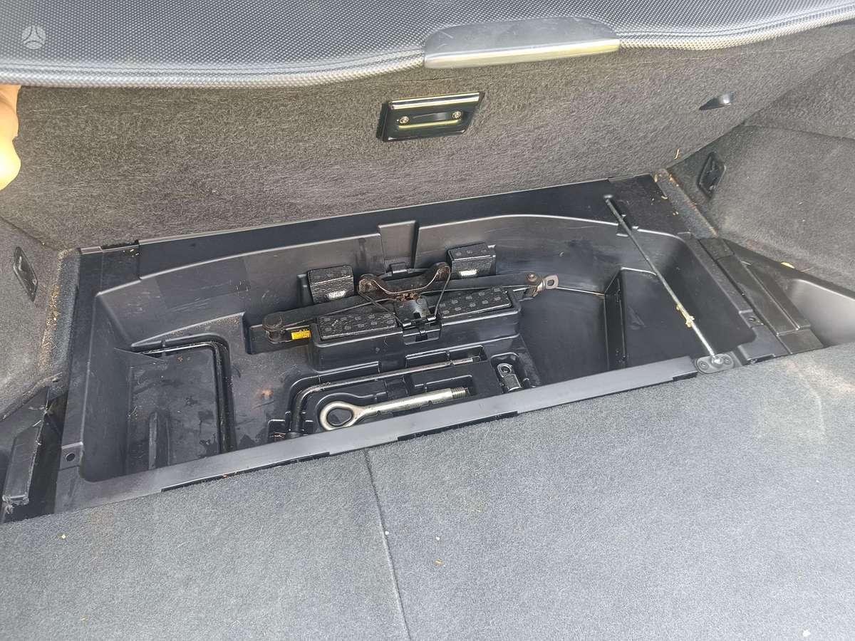 Lexus RX 2004 — interior