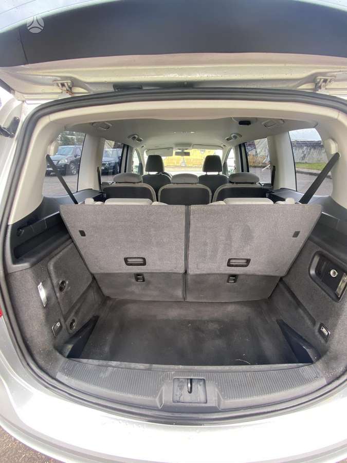 Seat Alhambra 2012 — photo 5