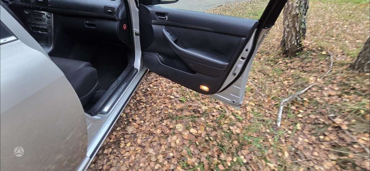 Toyota Avensis 2005 — photo 15
