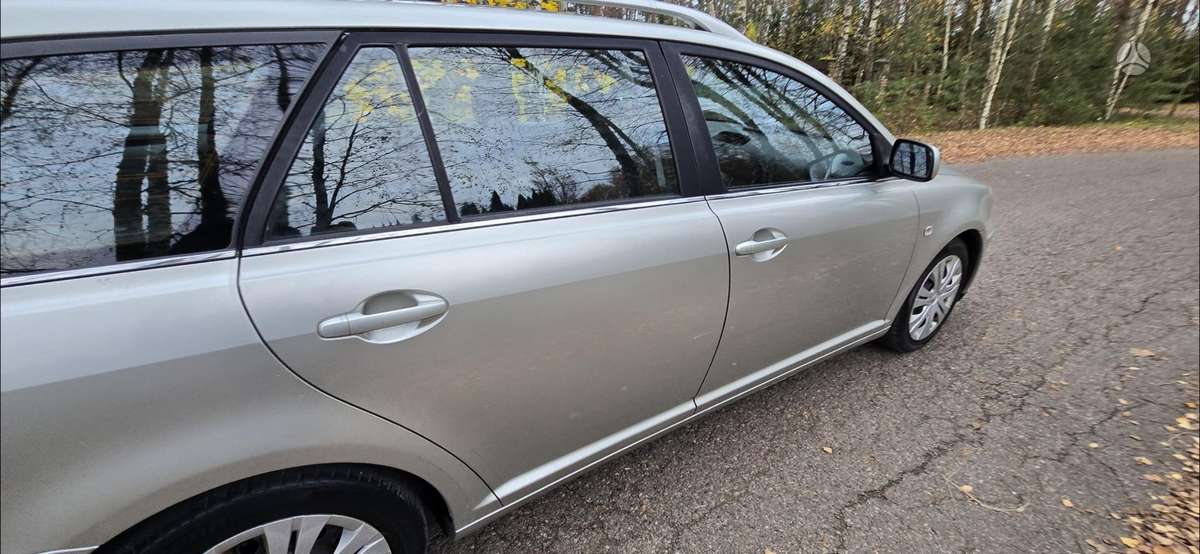 Toyota Avensis 2005 — photo 5