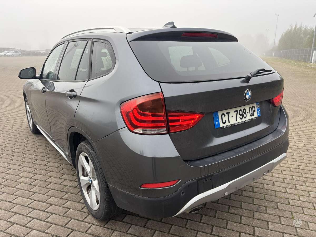 BMW X1 2013 — photo 10