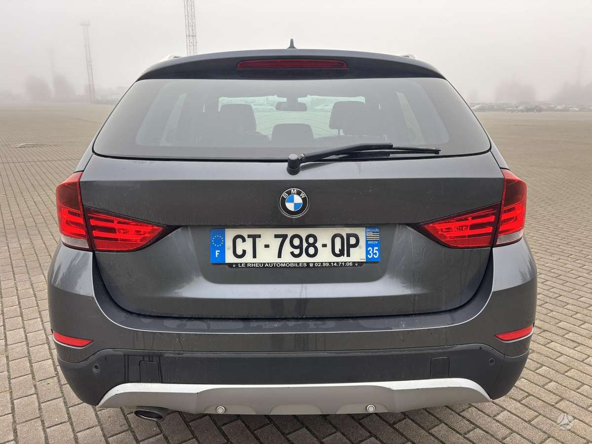 BMW X1 2013 — photo 9