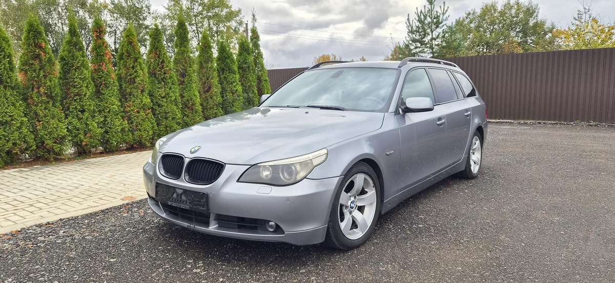 BMW 530, 2005