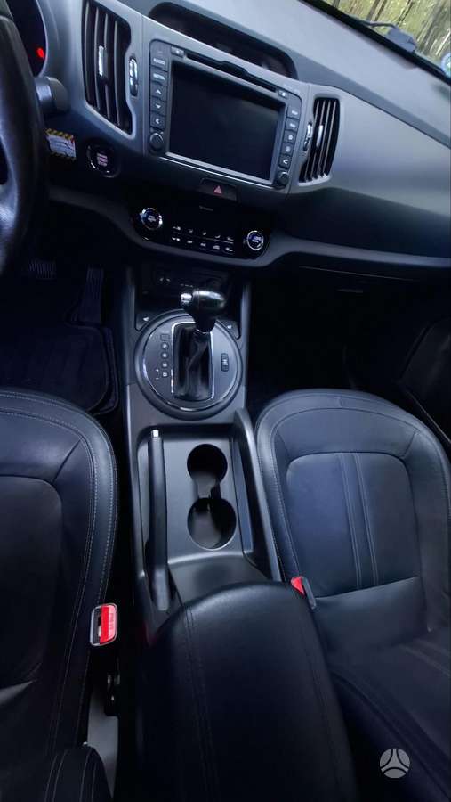 Kia Sportage 2012 — фото 10