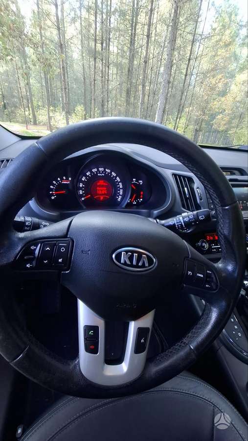 Kia Sportage 2012 — фото 9