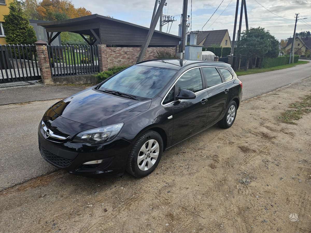 Opel Astra 2015 — photo 8