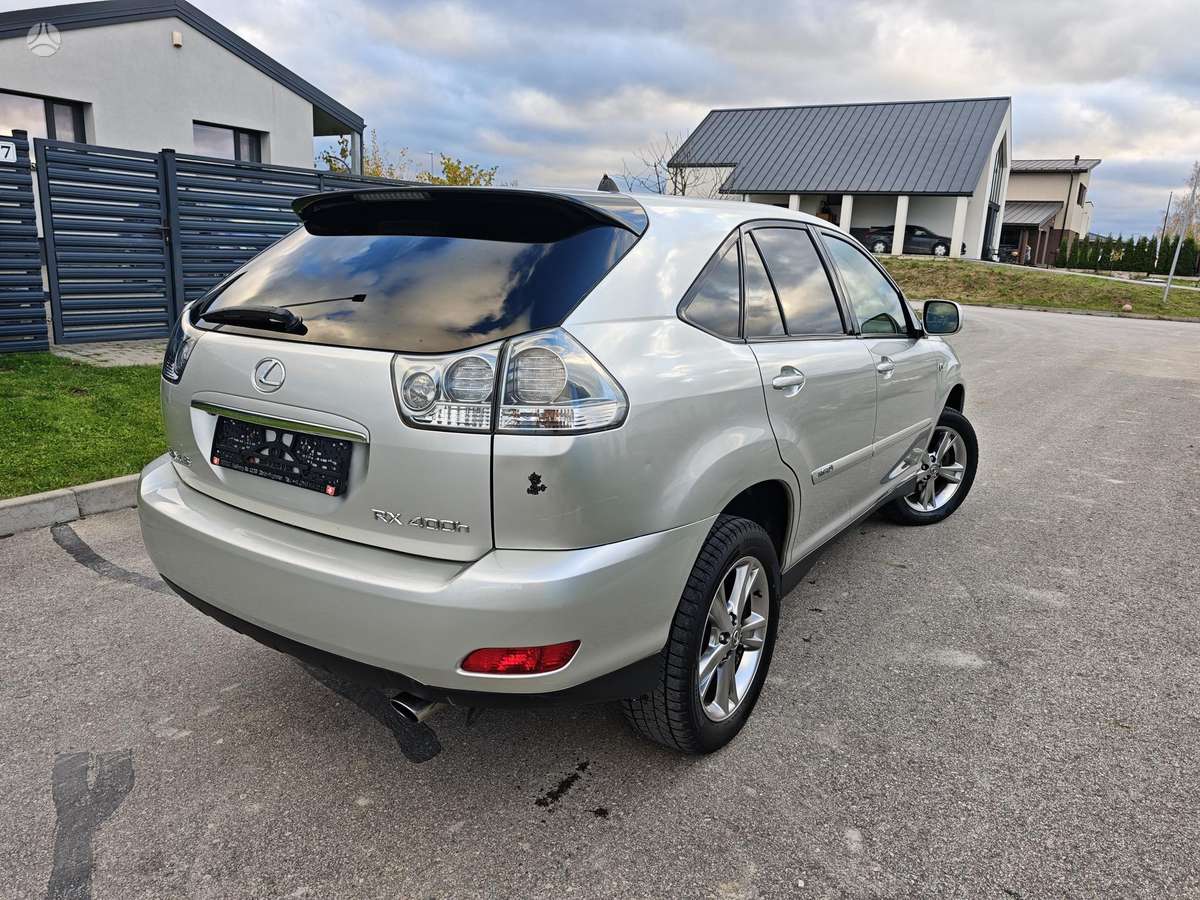 Lexus RX 2005 — rear view