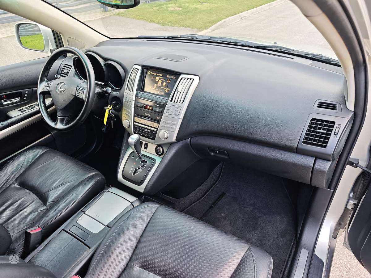 Lexus RX 2005 — photo 7