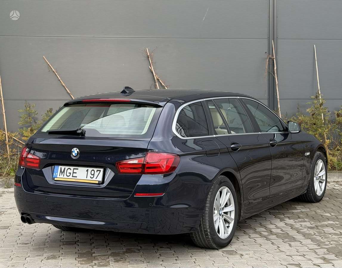 BMW 520 2013 — двигун 2000 cm³, 184 HP (135kW)