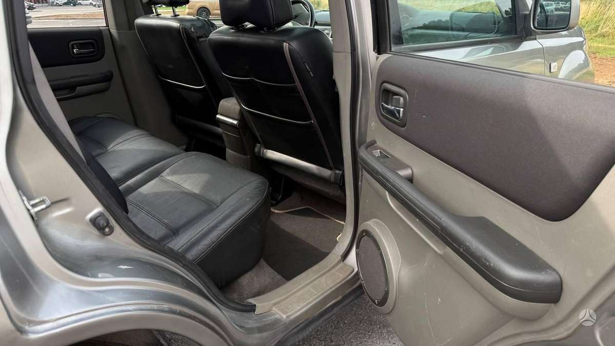 Nissan X-Trail 2005 — photo 15