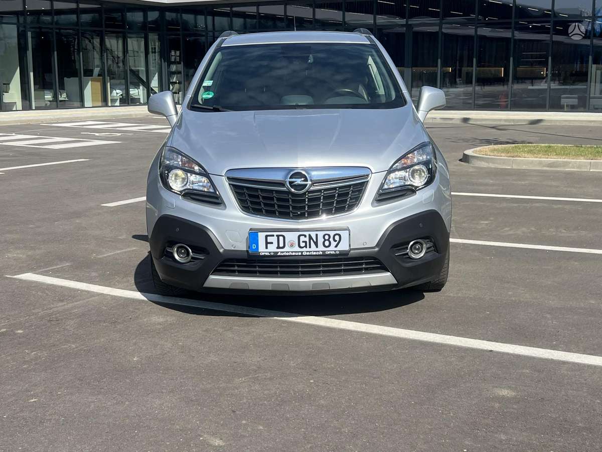 Opel Mokka 2015 — rear view