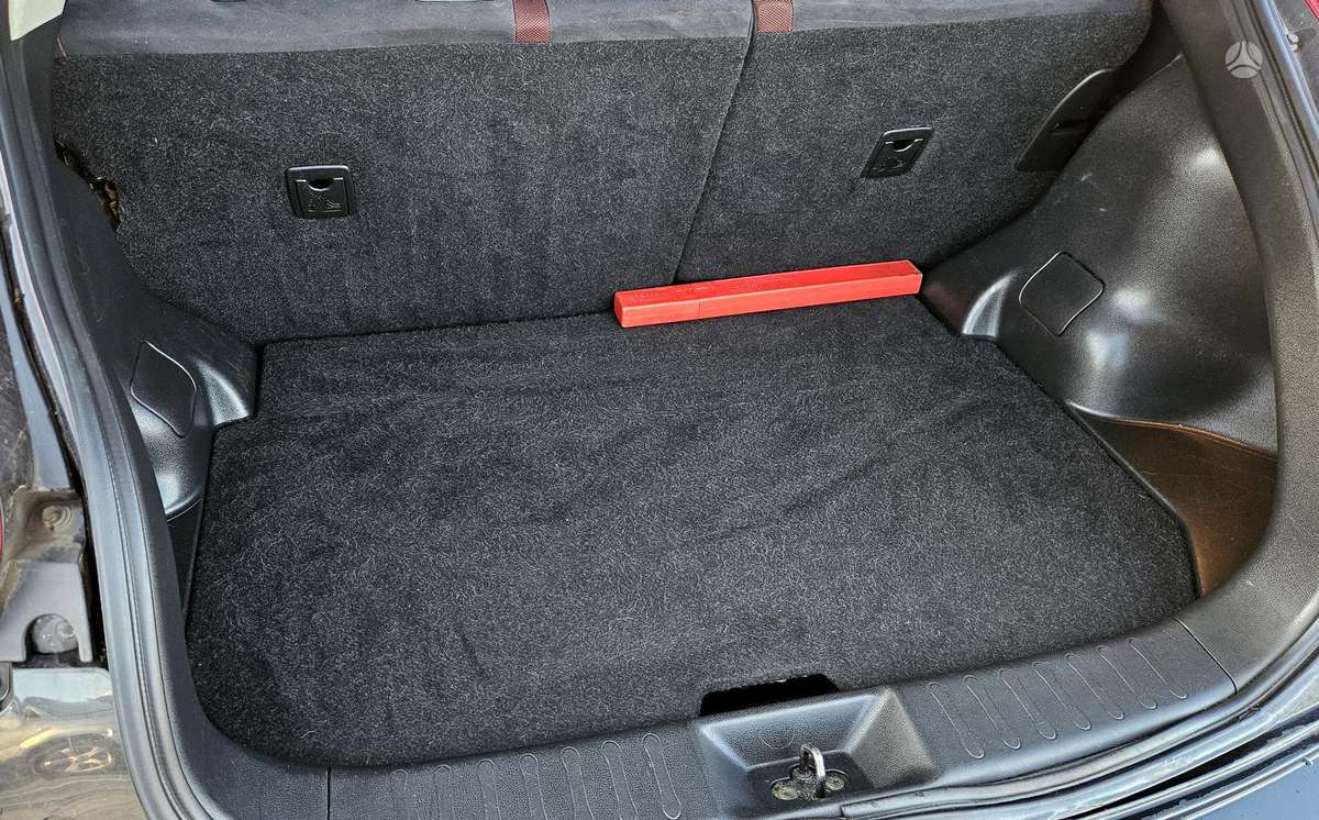 Nissan Juke 2014 — photo 15