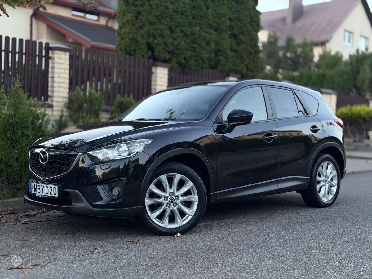Mazda CX-5 2015 — interior