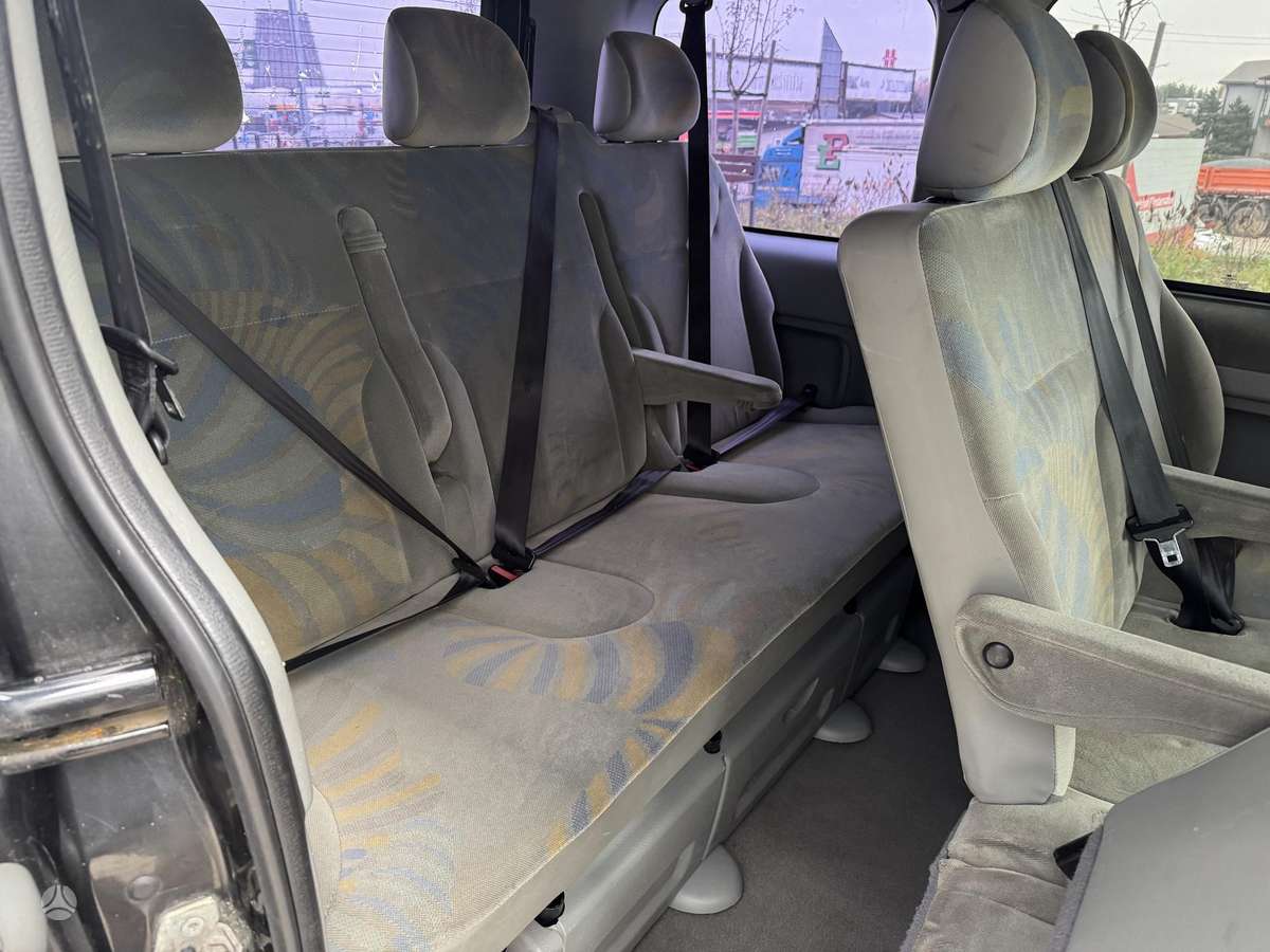 Renault Trafic 2004 — photo 13