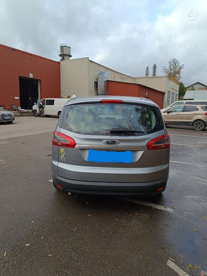 Ford S-MAX 2013 — photo 5