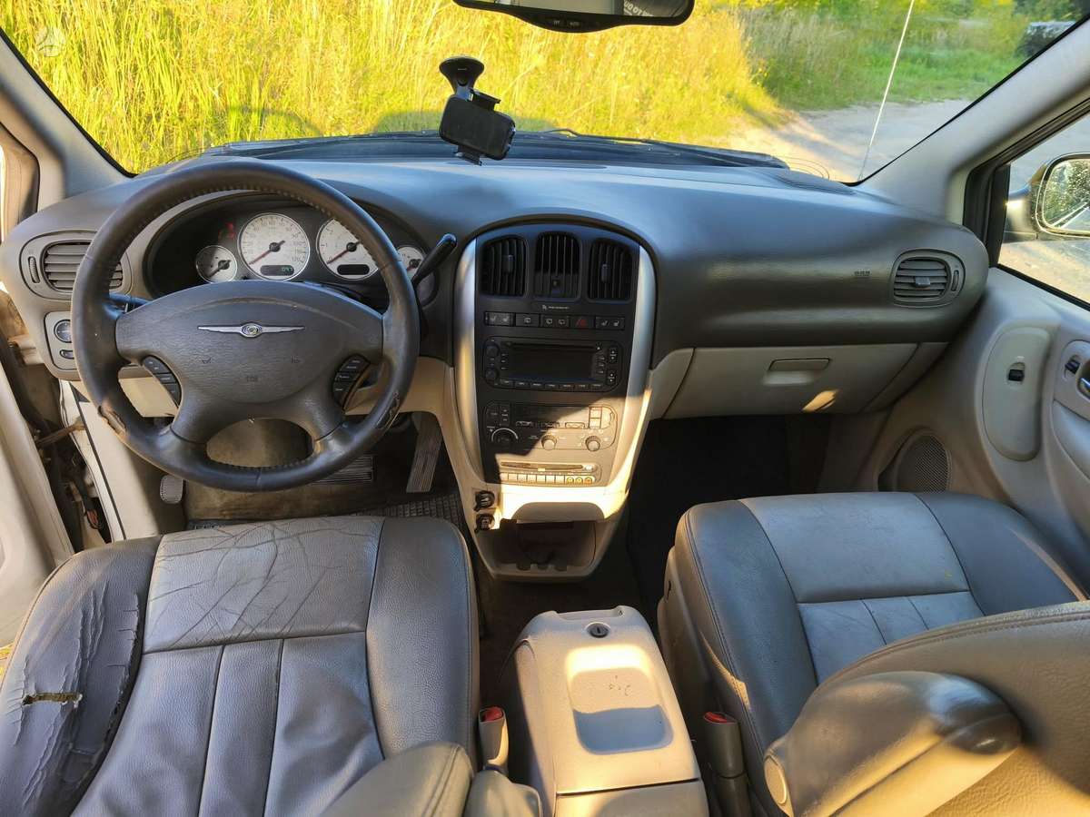 Chrysler Town 2004 — photo 11
