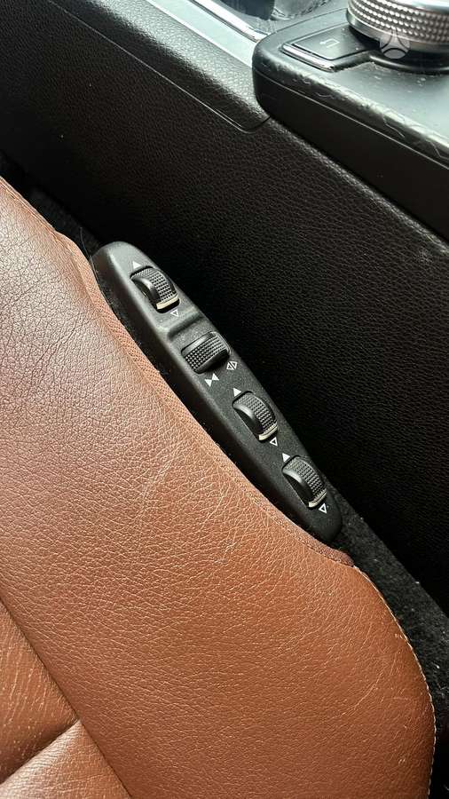 Mercedes-Benz C220 2008 — photo 6