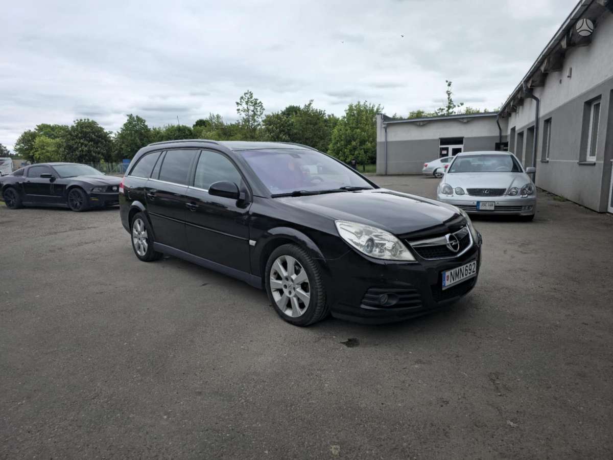 Opel Vectra 2005 — двигун 2792 cm³, 230 HP (169kW)