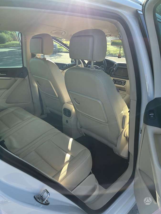 Volkswagen Tiguan 2012 — photo 5