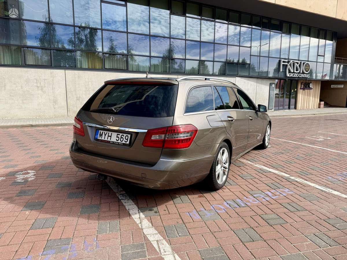Mercedes-Benz E220 2010 — engine 2143 cm³, 170 HP (125kW)