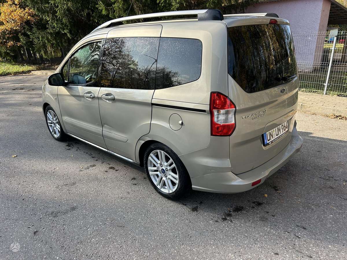 Ford Tourneo 2015 — фото 12