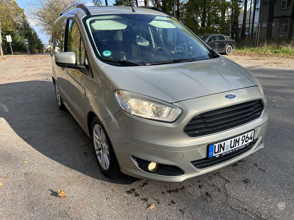Ford Tourneo 2015 — фото 5