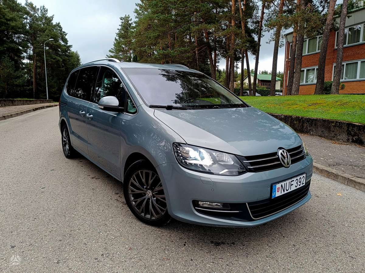 Volkswagen Sharan 2011 — photo 10