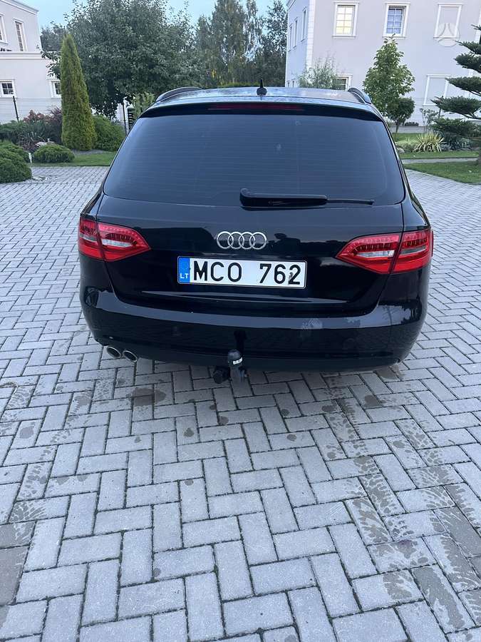 Audi A4 2015 — engine 2000 cm³, 190 HP (140kW)