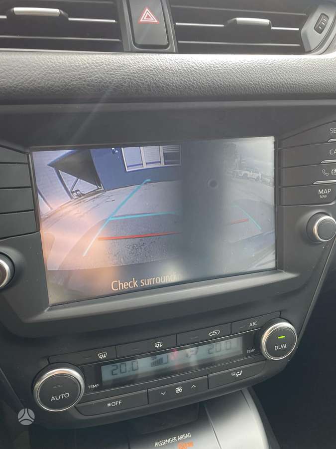 Toyota Avensis 2015 — photo 30