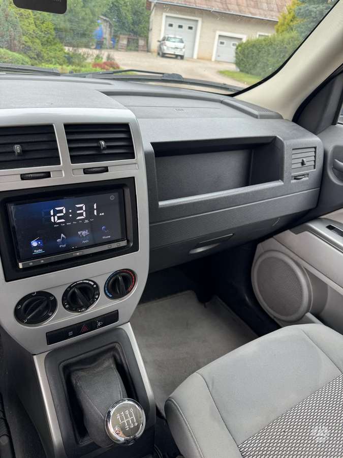 Jeep Patriot 2008 — фото 16