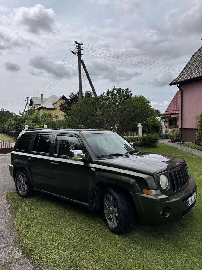 Jeep Patriot 2008 — вигляд ззаду