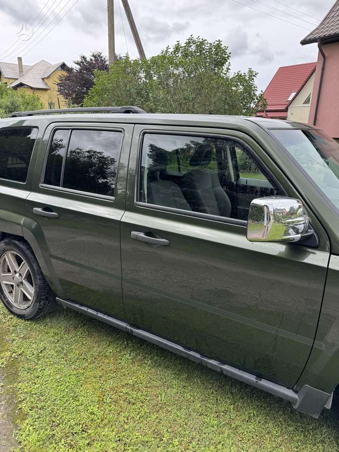 Jeep Patriot 2008 — фото 7