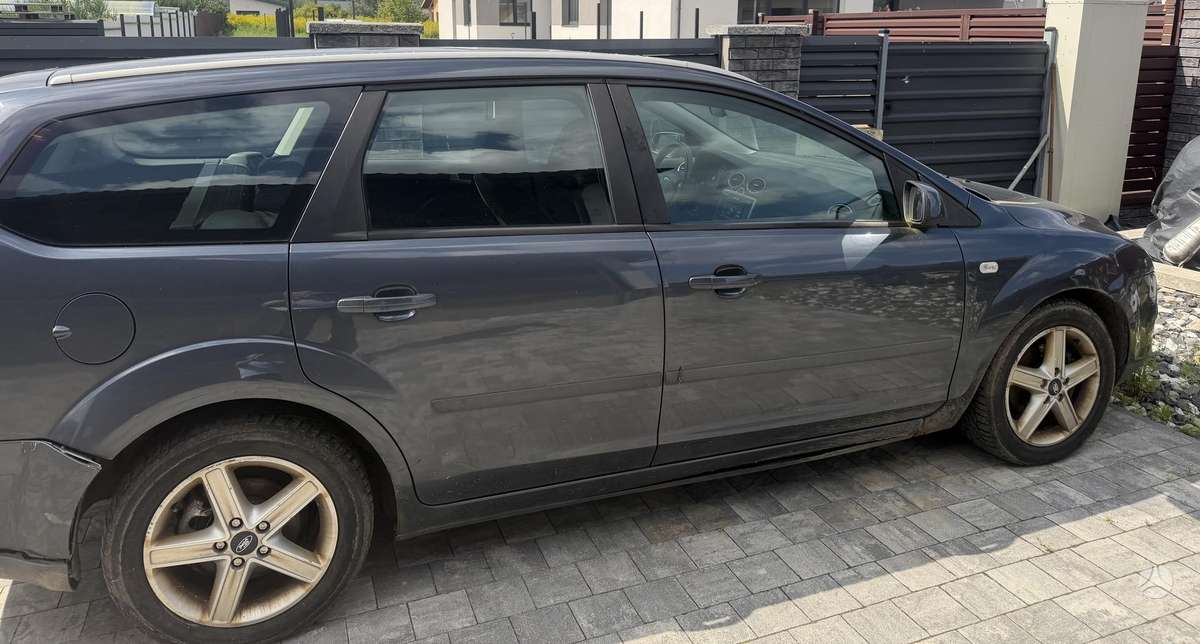 Ford Focus 2007 — двигун 1600 cm³, 90 HP (66kW)
