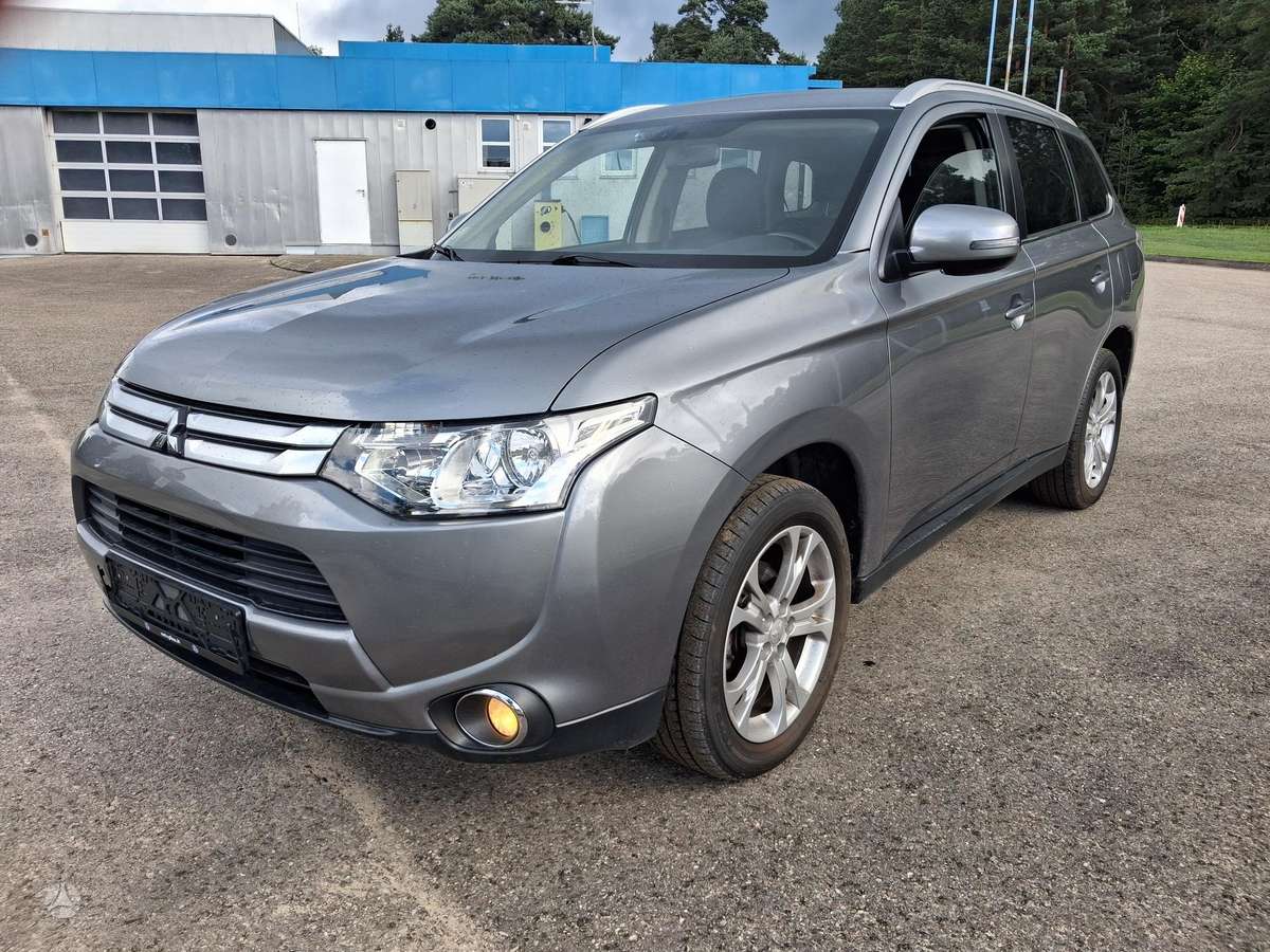 Mitsubishi Outlander, 2014