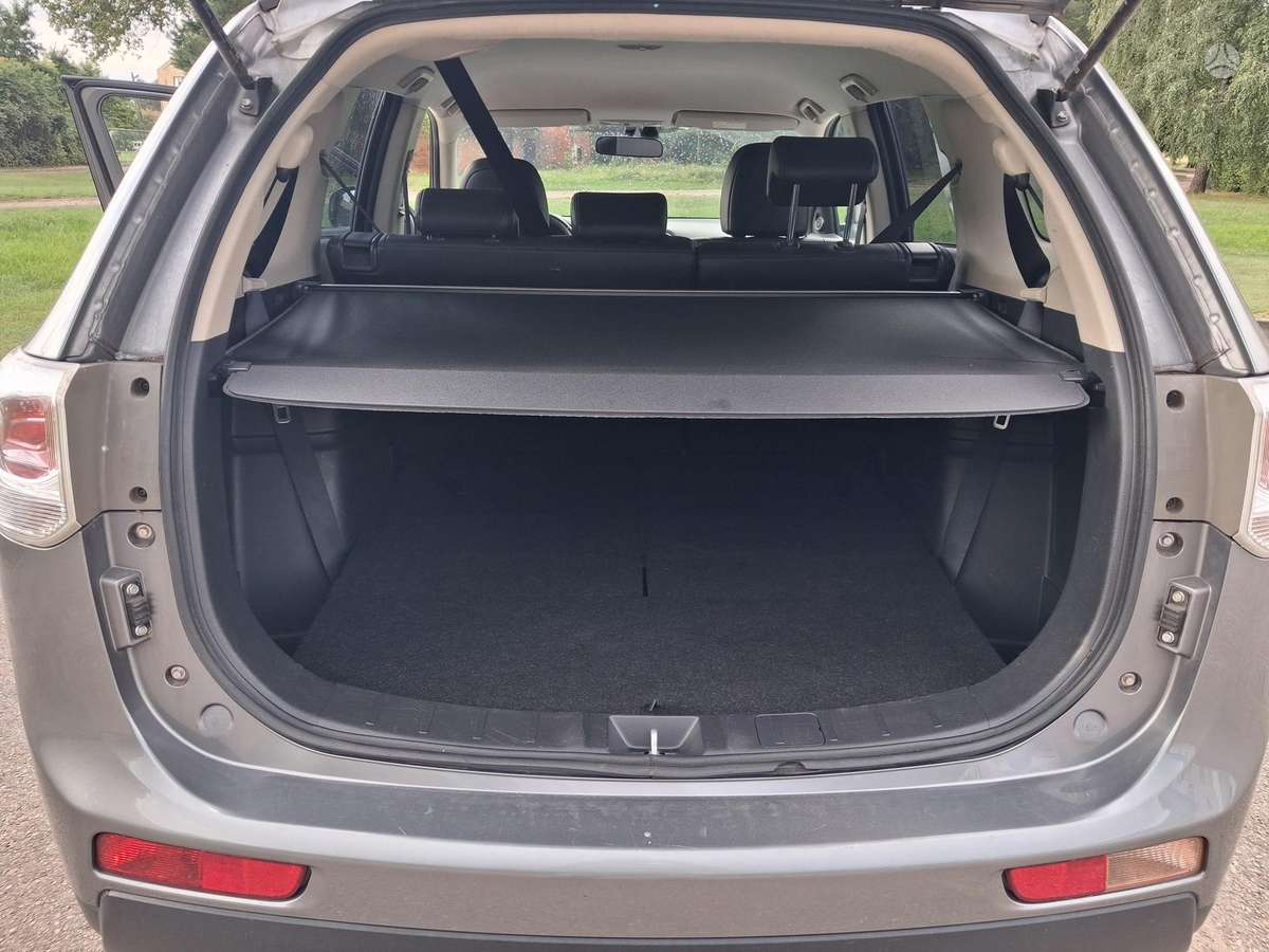 Mitsubishi Outlander 2014 — photo 16