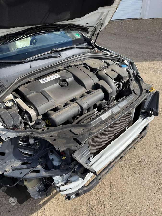 Volvo XC60 2014 — photo 10