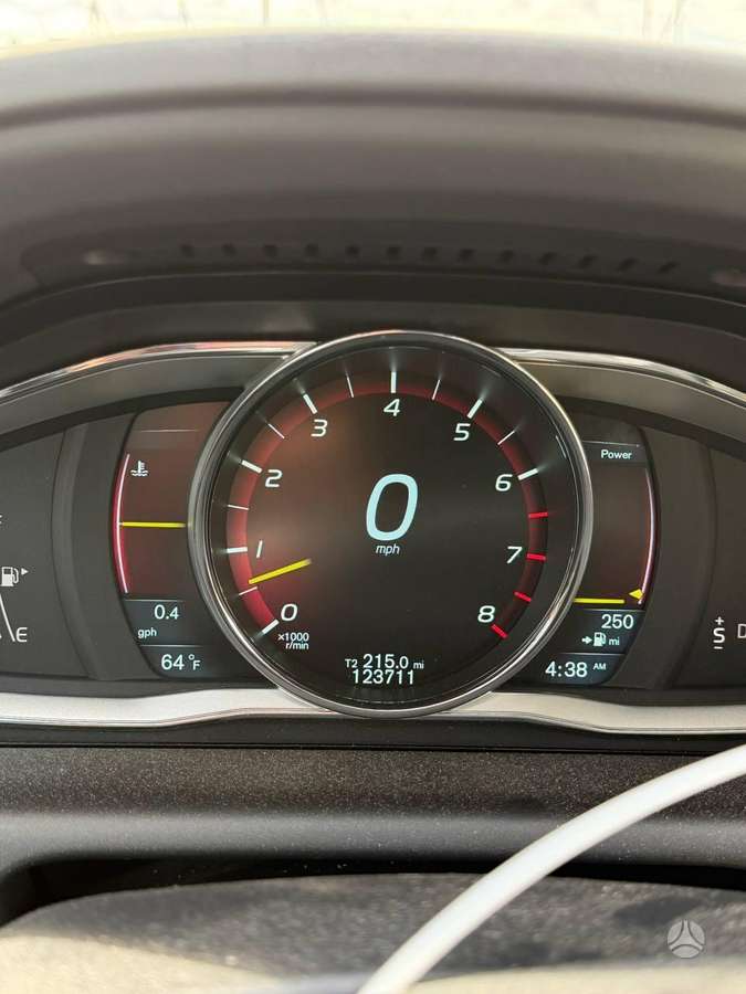 Volvo XC60 2014 — photo 12