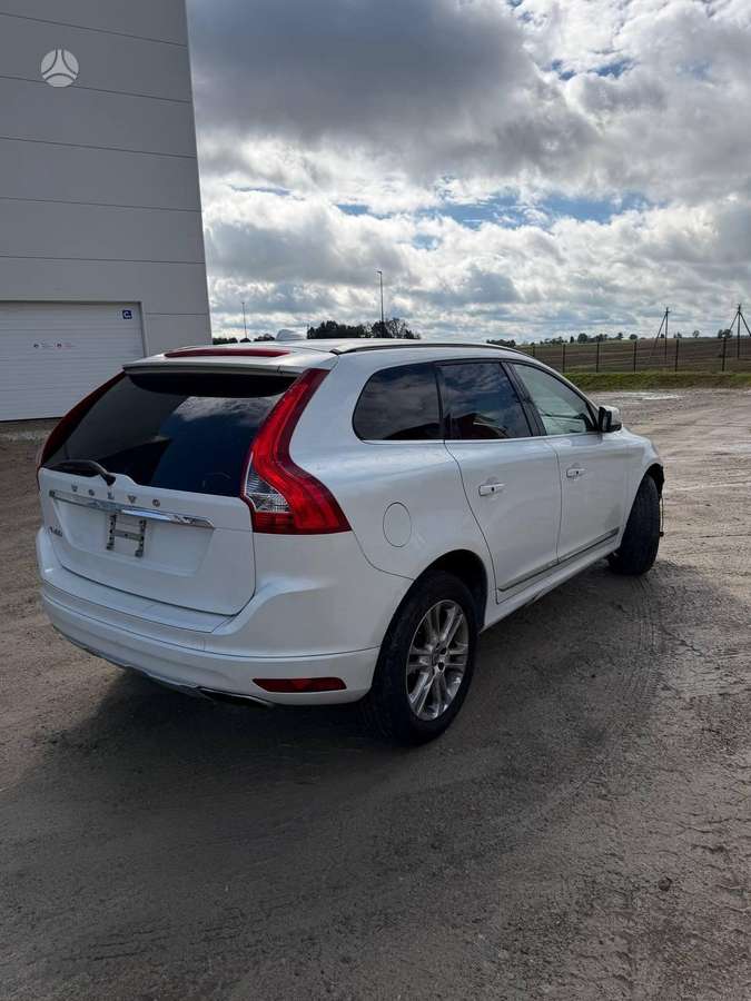 Volvo XC60 2014 — photo 6